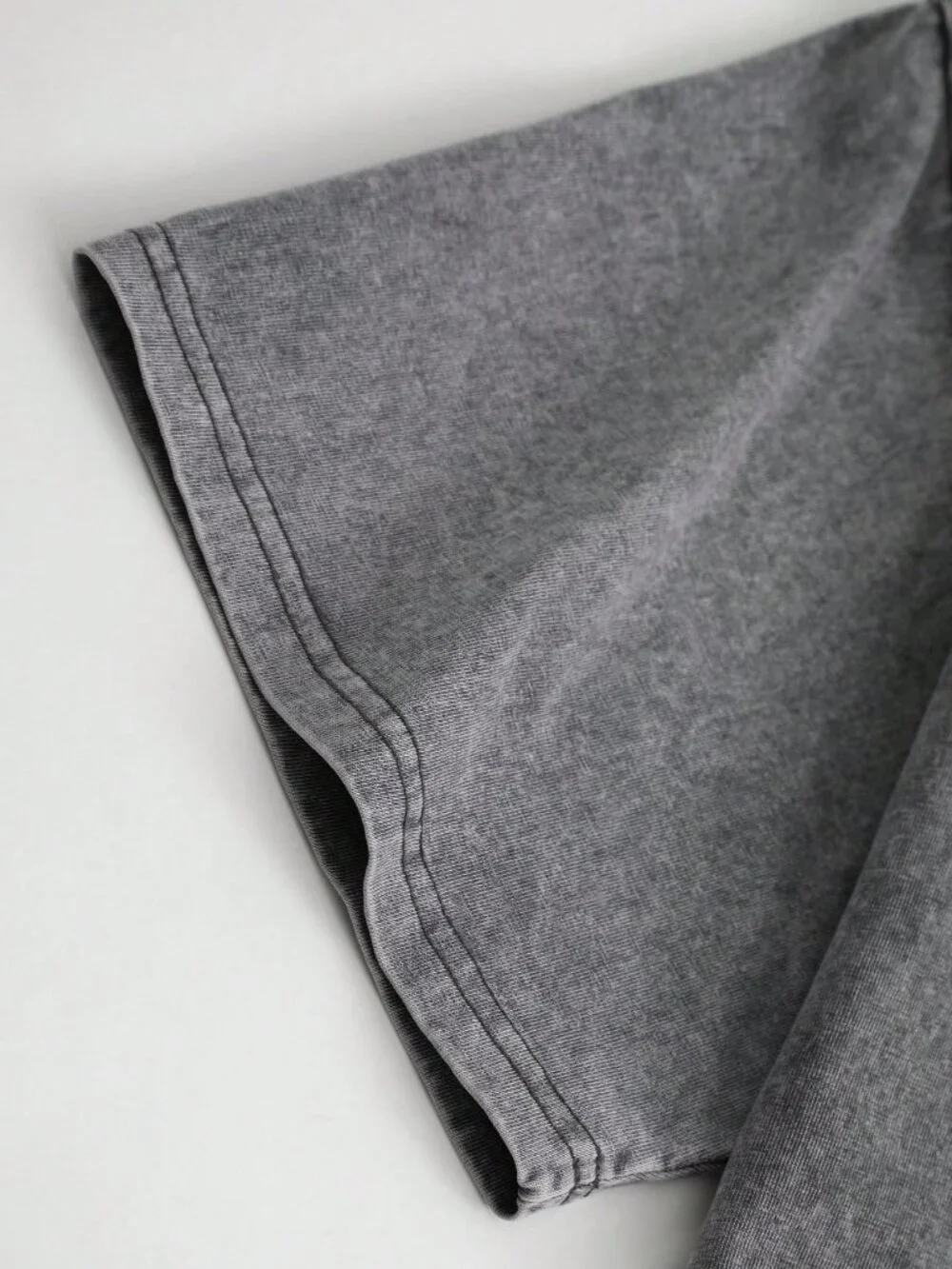 Grey Casual Men's Graphic Pure Cotton Loose Regular Hem Round Neck T-Shirt